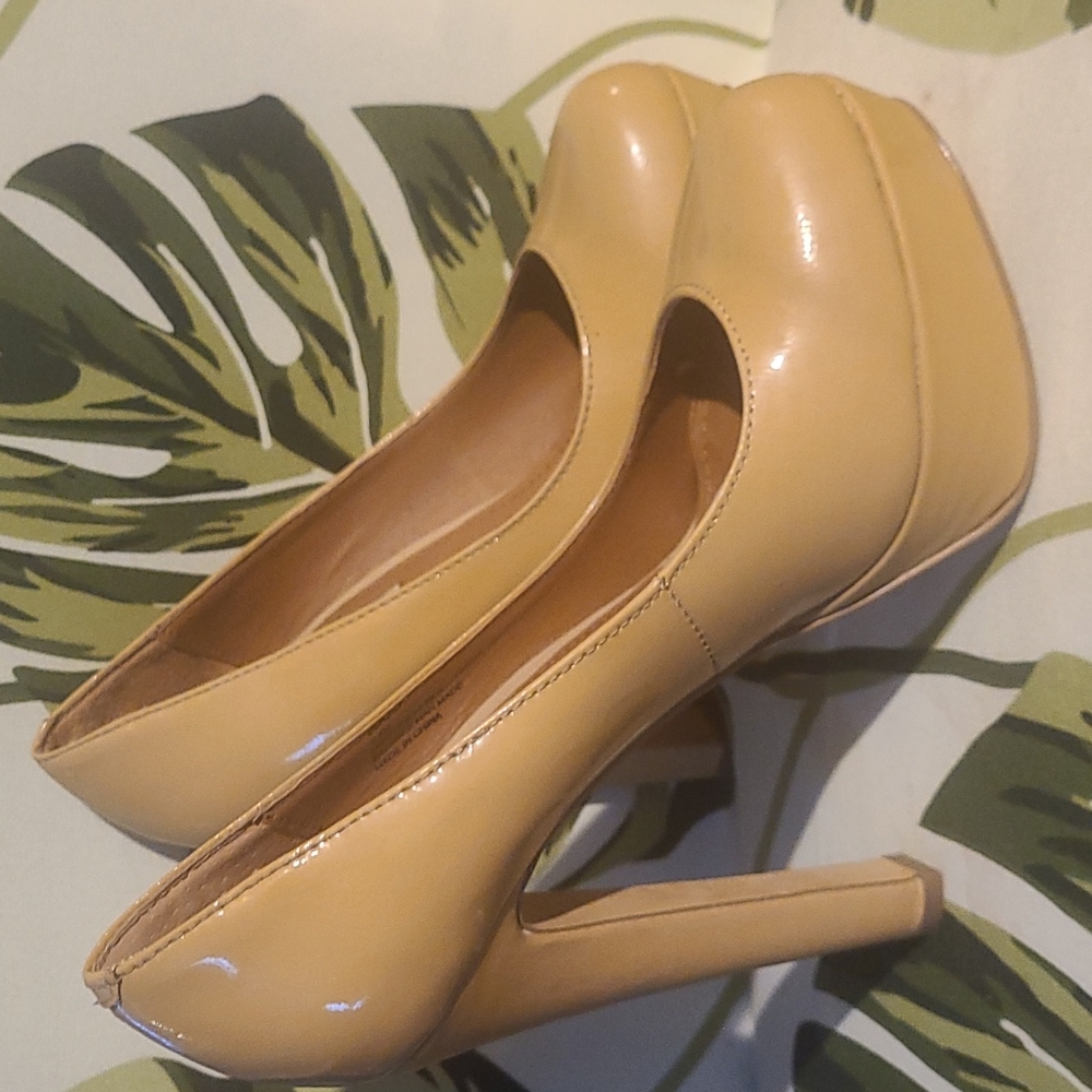 Steve Madden, 7.5M, Nude